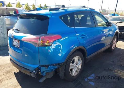 2018 Toyota Rav4 Le z USA, uszkodzony, nr VIN JTMZFREV1JJ734012